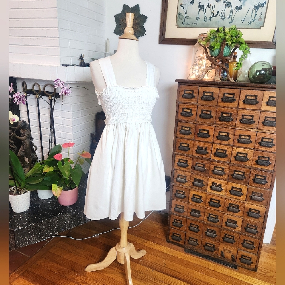 Mon Ami White Linen Backless Tie Mini Dress Size Medium